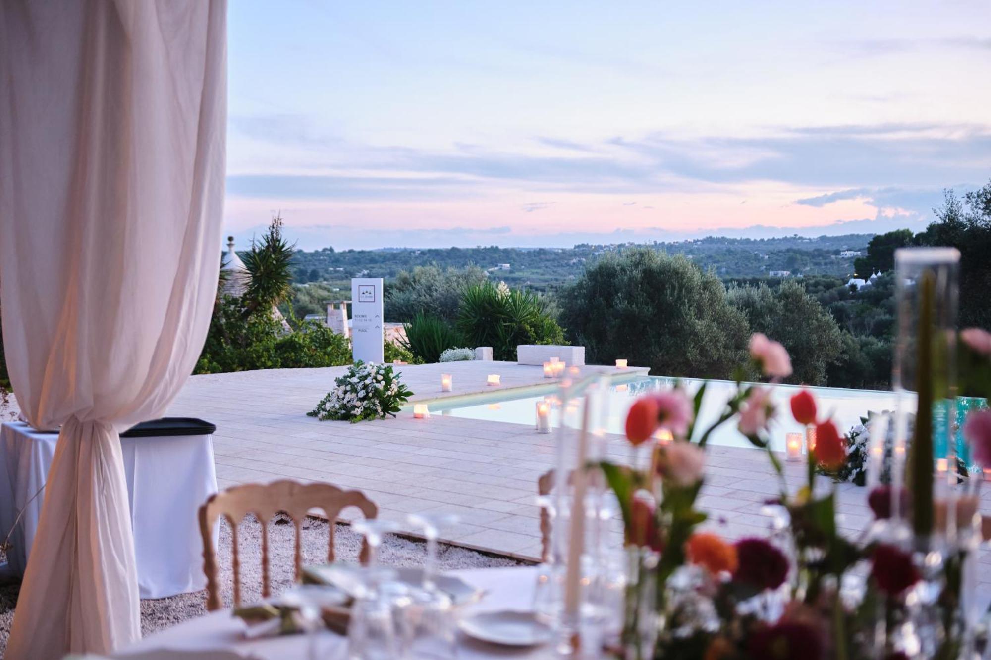 オストゥーニ Relais Trulli Le Icone Bed & Breakfast エクステリア 写真