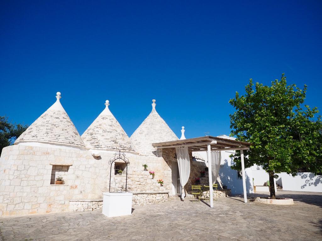 オストゥーニ Relais Trulli Le Icone Bed & Breakfast エクステリア 写真